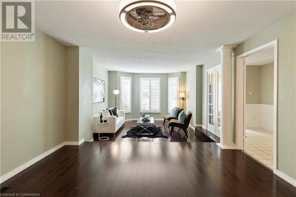 11 Waterford Crescent, Stoney Creek, Ontario  L8E 4Z8 - Photo 12 - 40676261