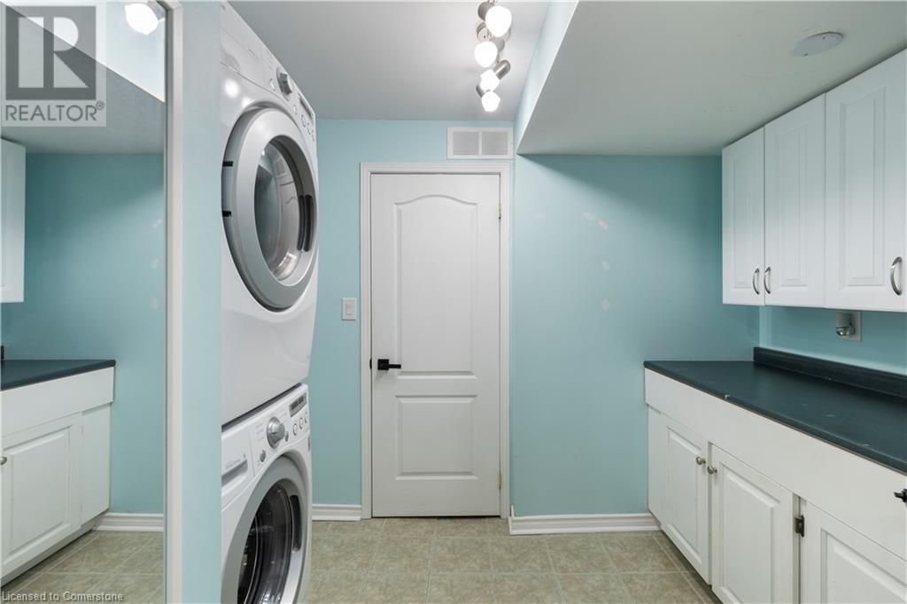 11 Waterford Crescent, Stoney Creek, Ontario  L8E 4Z8 - Photo 45 - 40676261