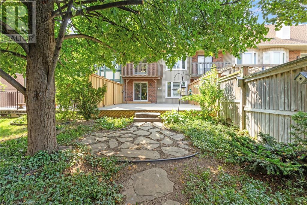 11 Waterford Crescent, Stoney Creek, Ontario  L8E 4Z8 - Photo 48 - 40676261