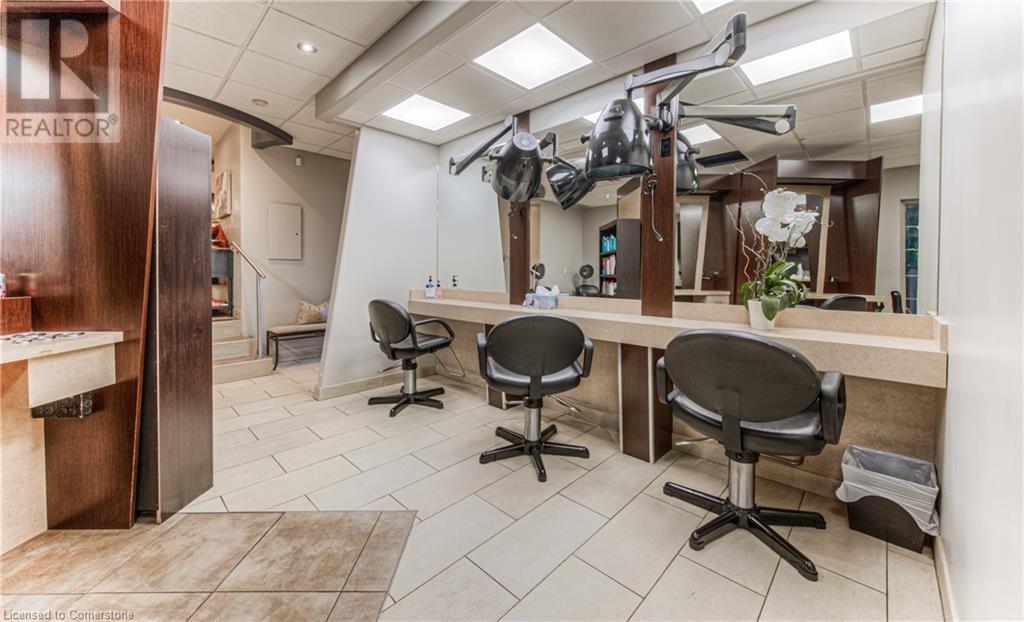 370 University Avenue E Unit# 102, Waterloo, Ontario  N2K 3N2 - Photo 9 - 40657822