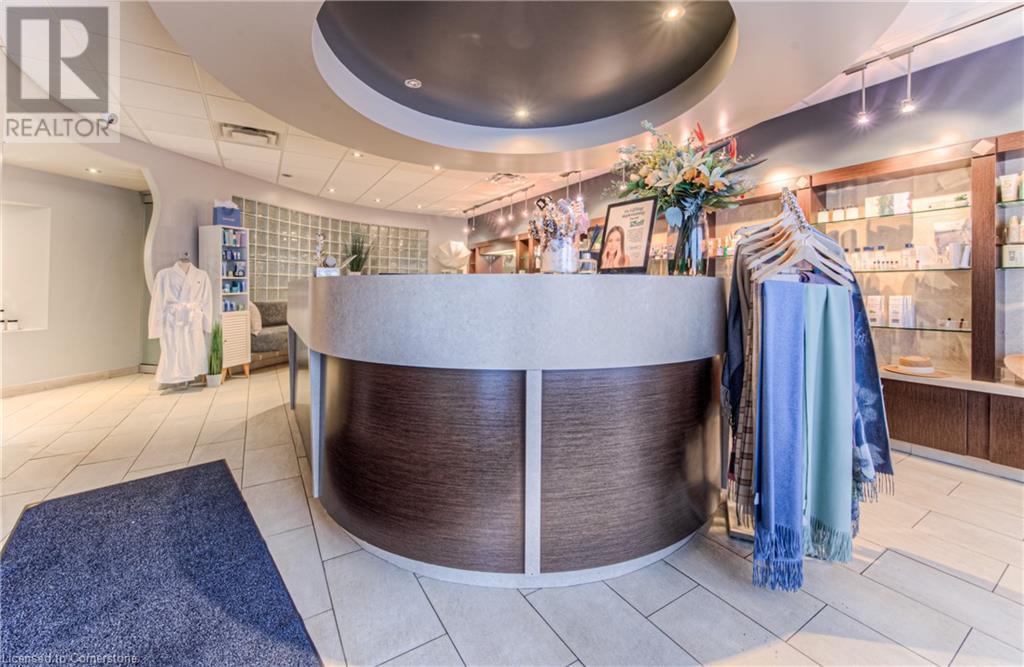 370 University Avenue E Unit# 103 & 105, Waterloo, Ontario  N2K 3N2 - Photo 7 - 40657837