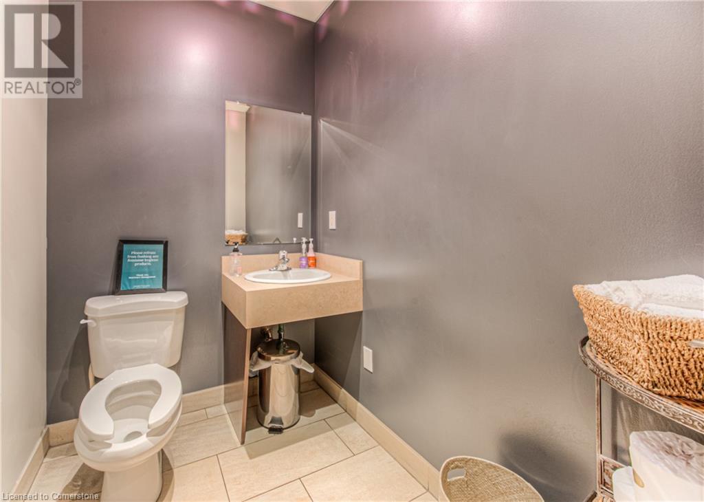 370 University Avenue E Unit# 102 103 105, Waterloo, Ontario  N2K 3N2 - Photo 36 - 40657851