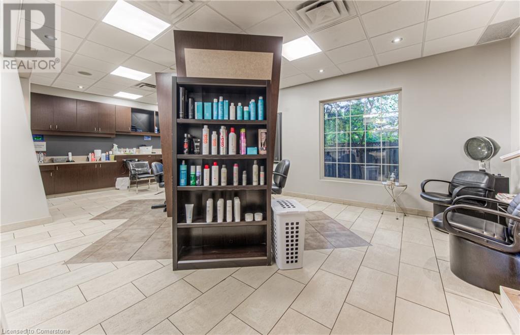 370 University Avenue E Unit# 102 & 103, Waterloo, Ontario  N2K 3N2 - Photo 9 - 40673923