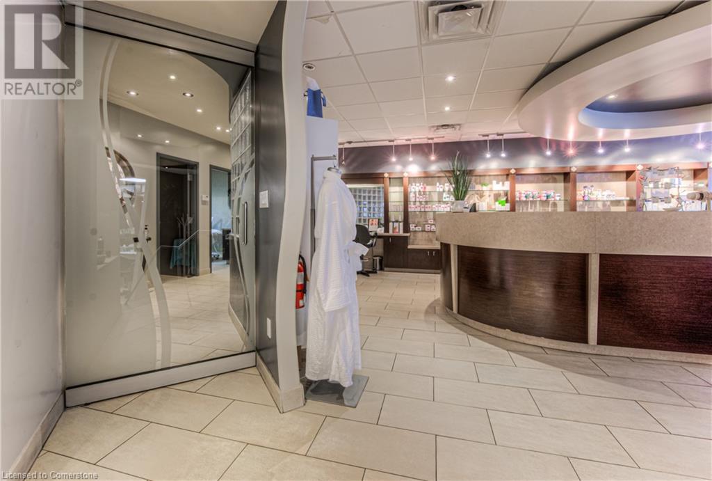 370 University Avenue E Unit# 103, Waterloo, Ontario  N2K 3N2 - Photo 9 - 40673954