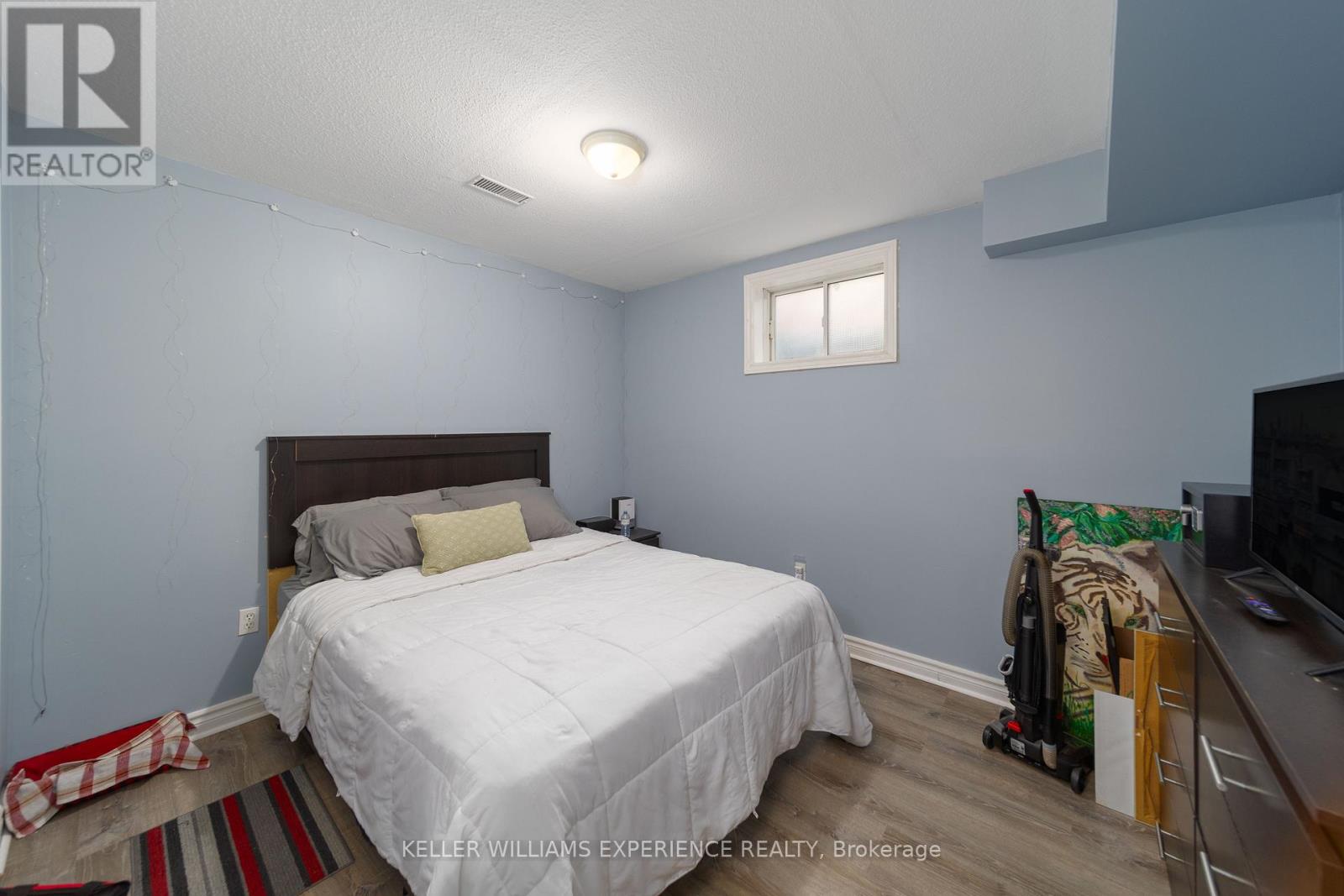 (Bsmt) - 323 Johnson Street, Barrie (Georgian Drive), Ontario  L4M 7A2 - Photo 8 - S10417821