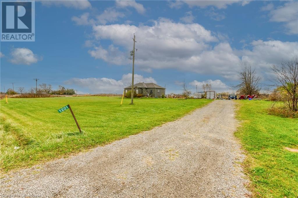 1221 Binbrook Road, Glanbrook, Ontario  L0R 1C0 - Photo 18 - 40676192