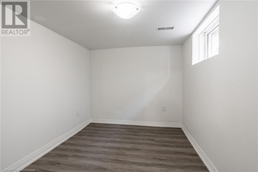 85 Walter Avenue N, Hamilton, Ontario  L8H 5P8 - Photo 32 - 40676312