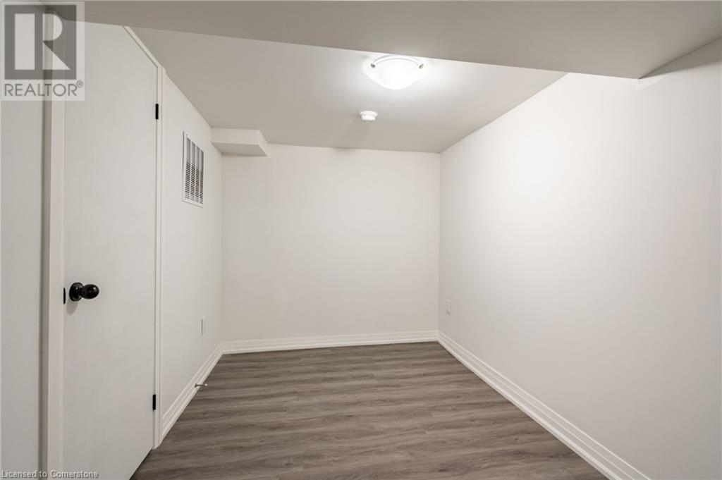 85 Walter Avenue N, Hamilton, Ontario  L8H 5P8 - Photo 34 - 40676312