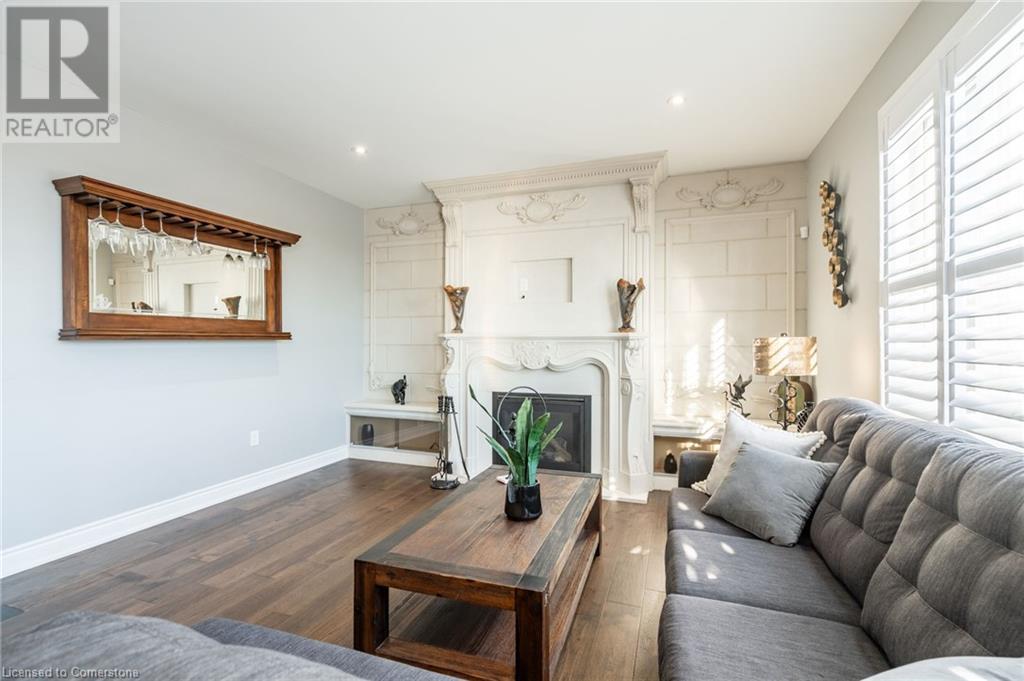 8 Cesar Place, Ancaster, Ontario  L9G 0G3 - Photo 15 - 40676405