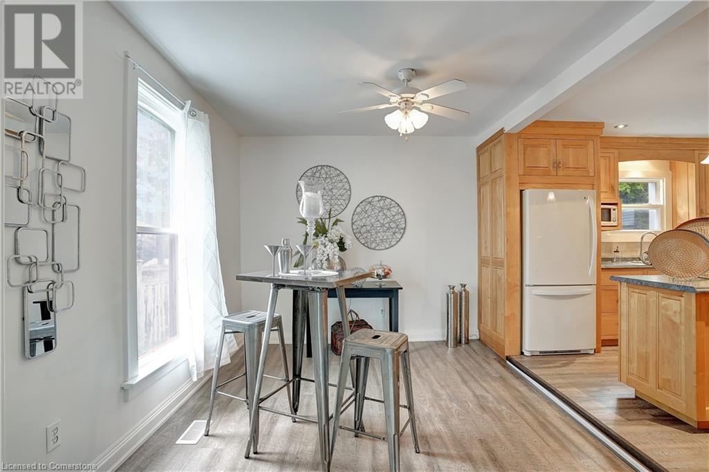 54 Elgin Street N, Cambridge, Ontario  N1R 5G9 - Photo 13 - 40675807