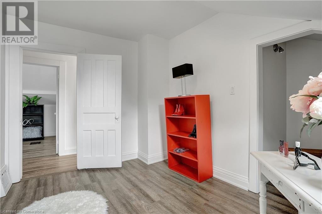 54 Elgin Street N, Cambridge, Ontario  N1R 5G9 - Photo 5 - 40675807