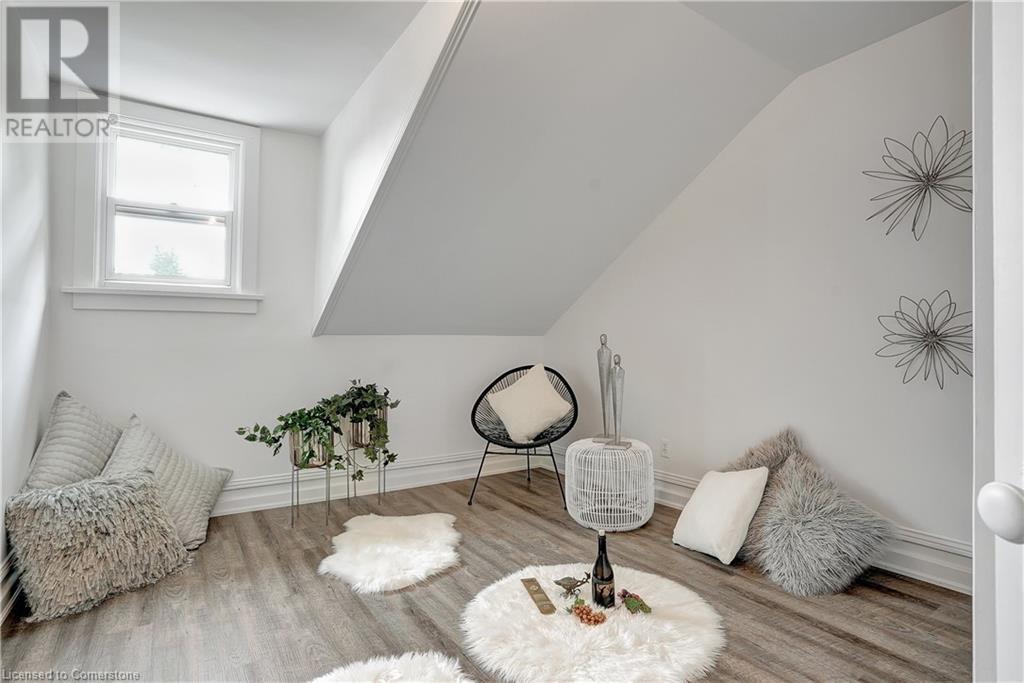 54 Elgin Street N, Cambridge, Ontario  N1R 5G9 - Photo 8 - 40675807