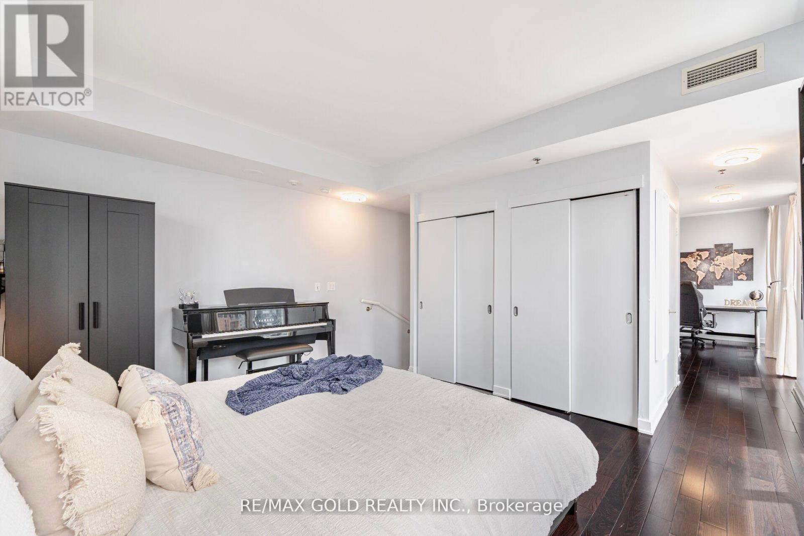 Lph7 - 21 Nelson Street, Toronto, Ontario  M5V 3H9 - Photo 15 - C10418113