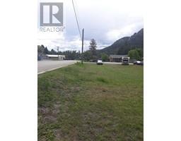 607 6 Avenue, midway, British Columbia