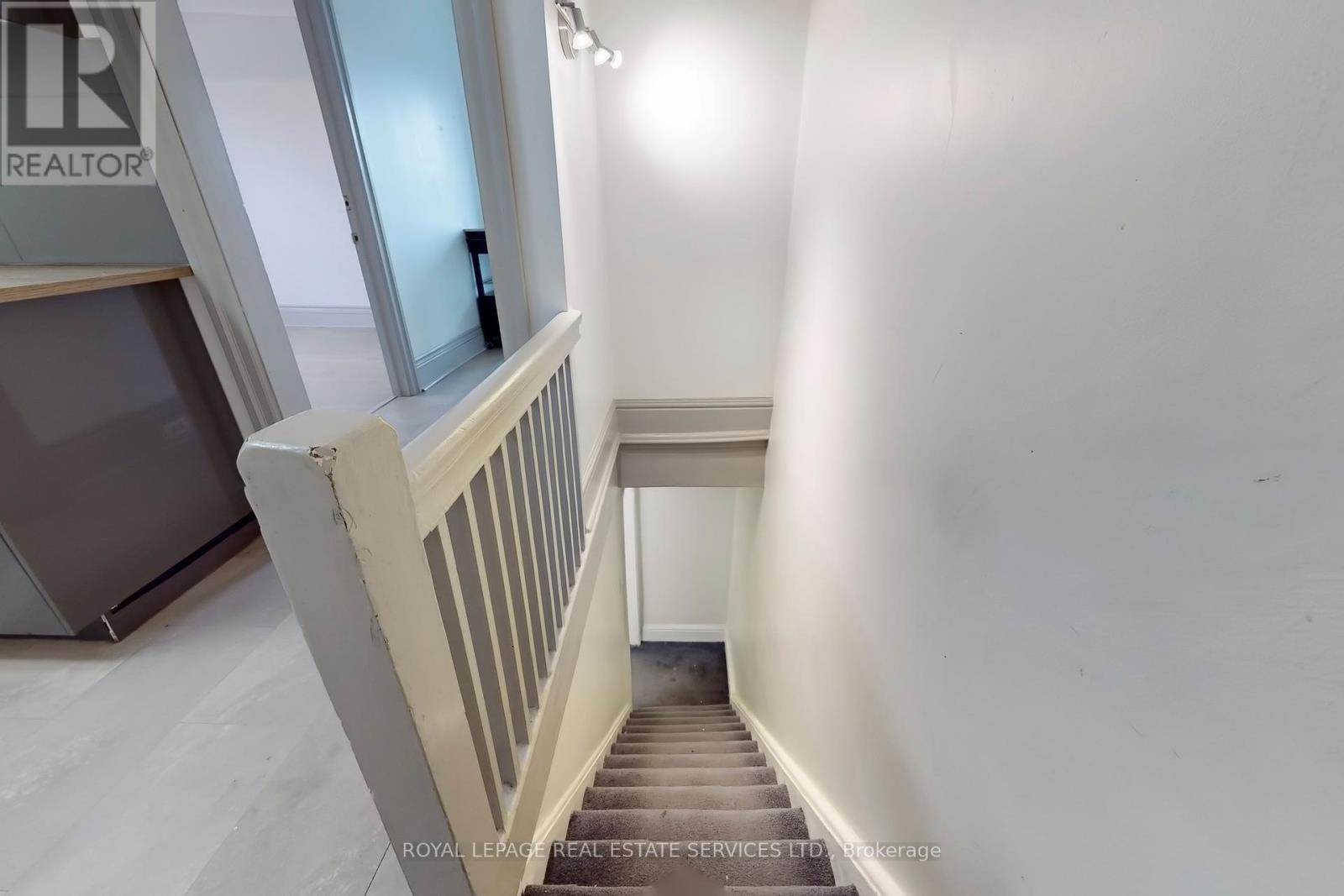 360 Concord Avenue, Toronto, Ontario  M6H 2P8 - Photo 7 - W9769348