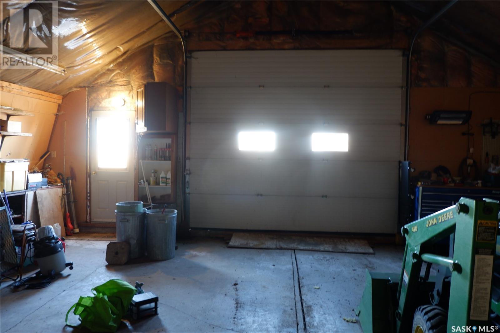 Carrobourg Acreage, Gravelbourg Rm No. 104, Saskatchewan  S0H 1X0 - Photo 39 - SK987896
