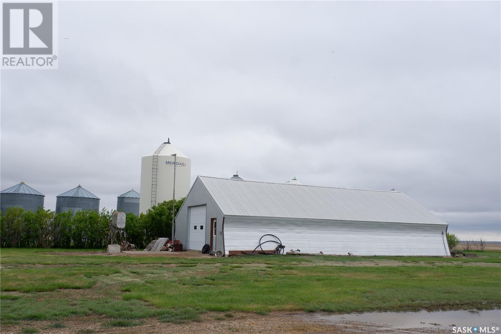 Carrobourg Acreage, Gravelbourg Rm No. 104, Saskatchewan  S0H 1X0 - Photo 41 - SK987896