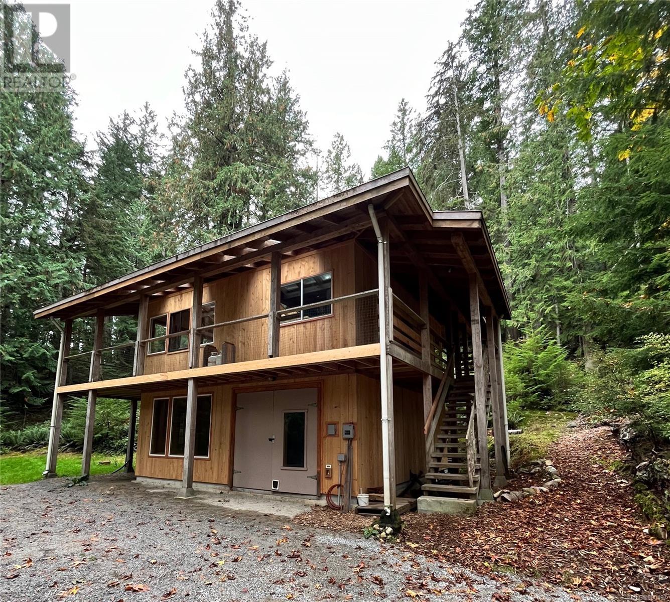 421 Whaletown Rd, Cortes Island, British Columbia  V0P 1Z0 - Photo 2 - 980497