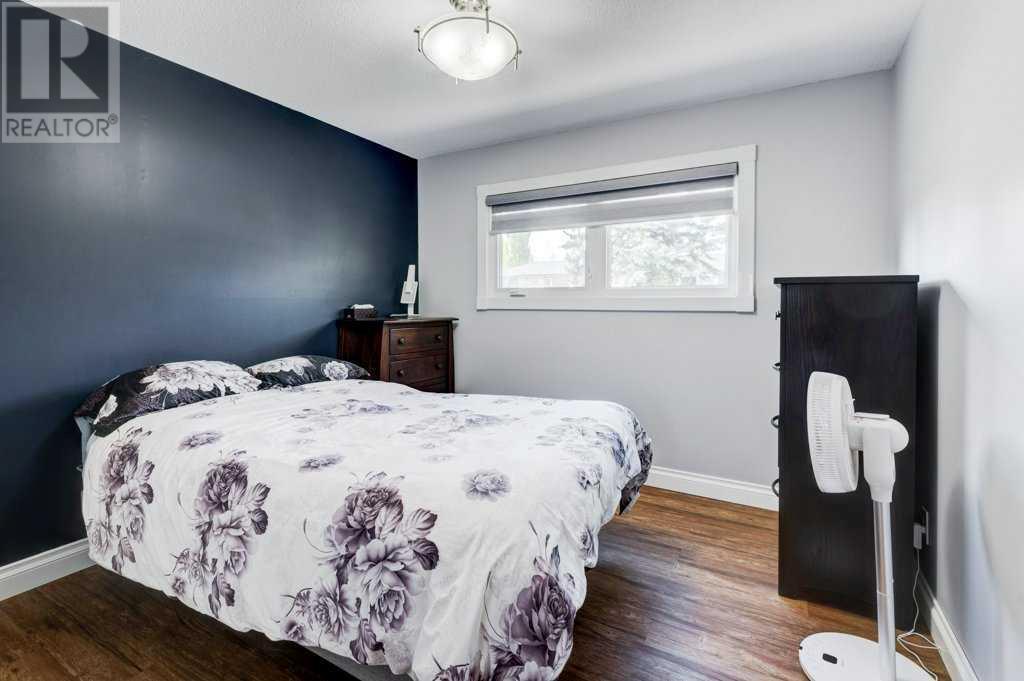 10304 8 Street Sw, Calgary, Alberta  T2W 0H1 - Photo 13 - A2173197