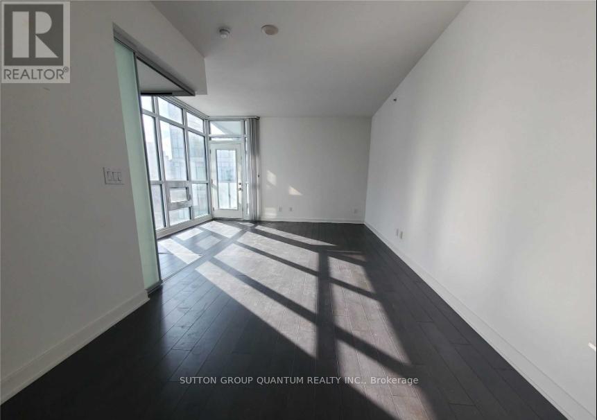 1014 - 210 Simcoe Street, Toronto, Ontario  M5T 0A9 - Photo 10 - C10418492