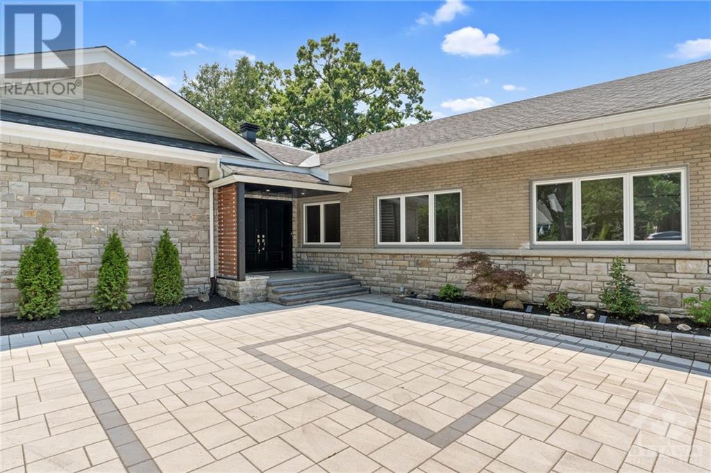 214 Island Park DriveOttawa, Ontario  K1Y 0A4 - Photo 2 - X10422984