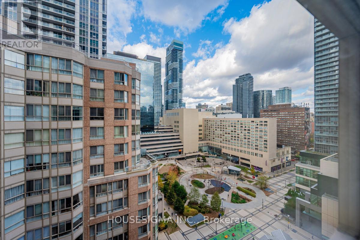 1820 - 711 Bay Street, Toronto, Ontario  M5G 2J8 - Photo 25 - C10418514