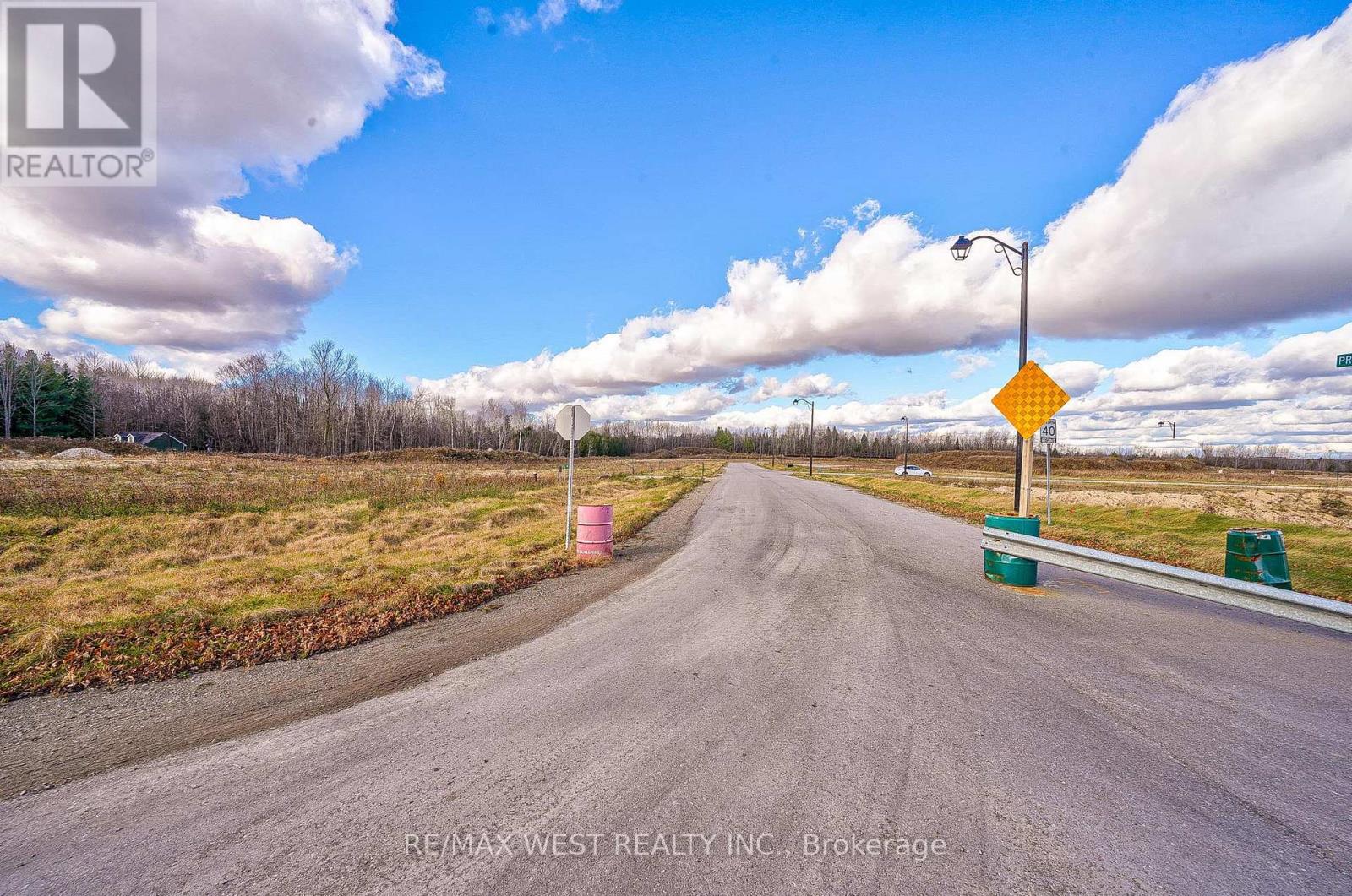 10 Private Berry Drive, Amaranth, Ontario  L9V 2T7 - Photo 5 - X10418583