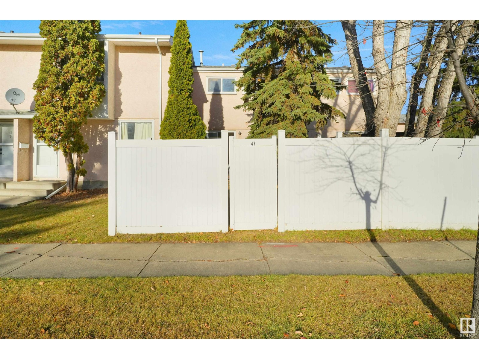 47 Lakewood Vg Nw, Edmonton, Alberta  T6K 2B3 - Photo 34 - E4413345