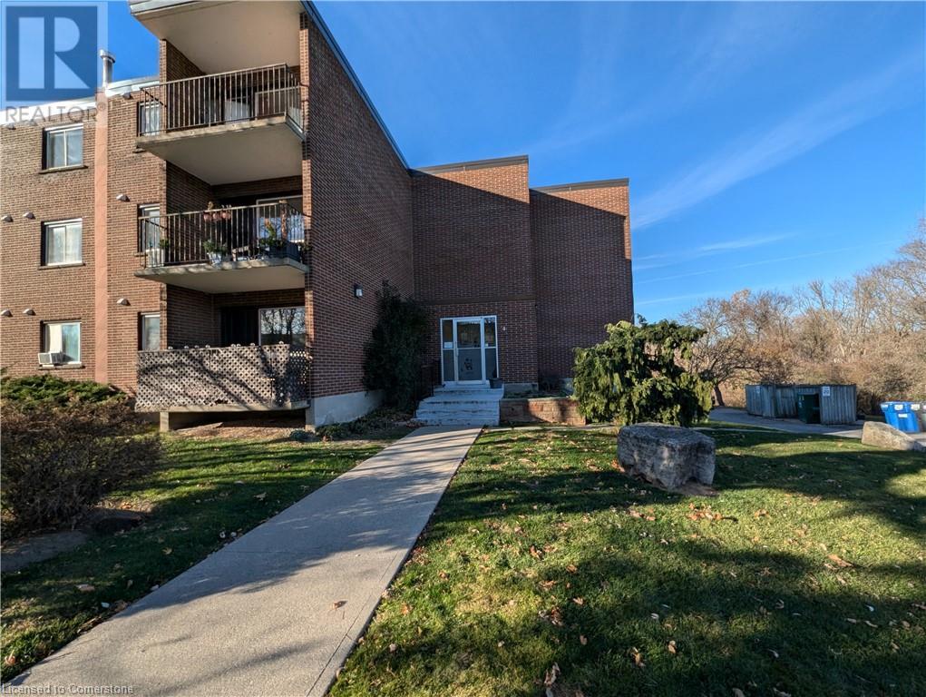 4 Avalon Place Unit# 202, Kitchener, Ontario  N2M 4N6 - Photo 3 - 40675975