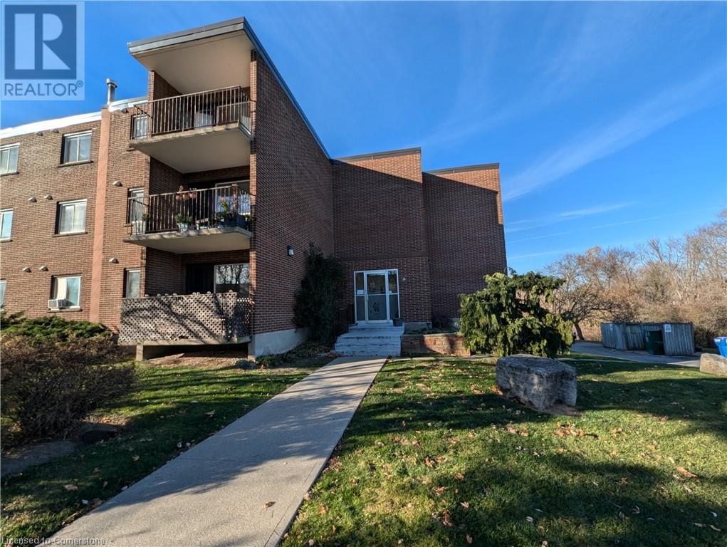 4 Avalon Place Unit# 202, Kitchener, Ontario  N2M 4N6 - Photo 4 - 40675975