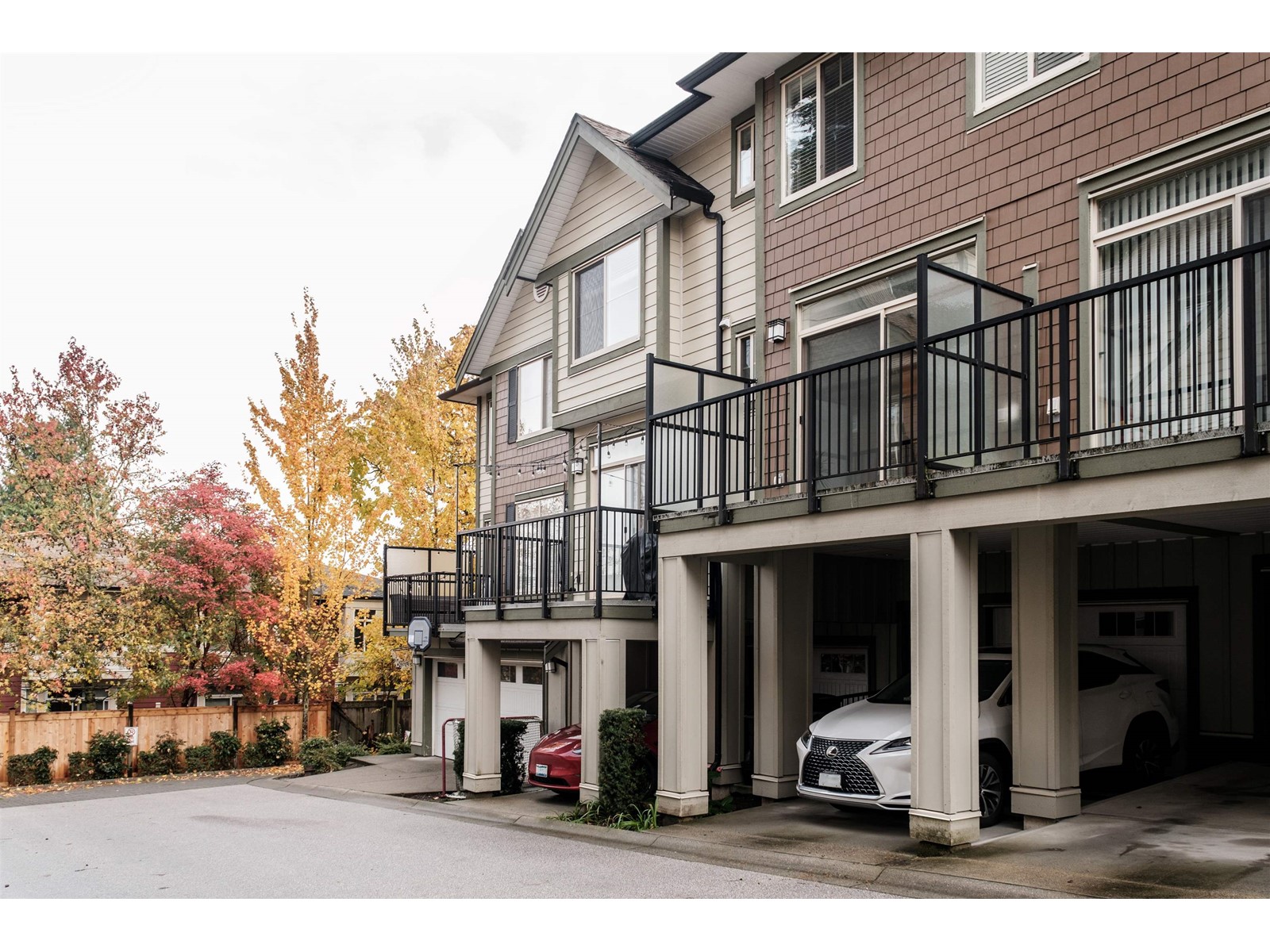 10 2845 156 Street, Surrey, British Columbia  V3Z 3Y3 - Photo 3 - R2943055