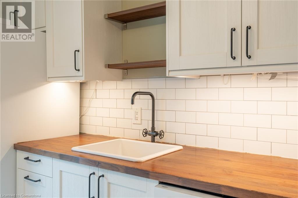 19 Strachan Street E, Hamilton, Ontario  L8L 3M2 - Photo 13 - 40676469