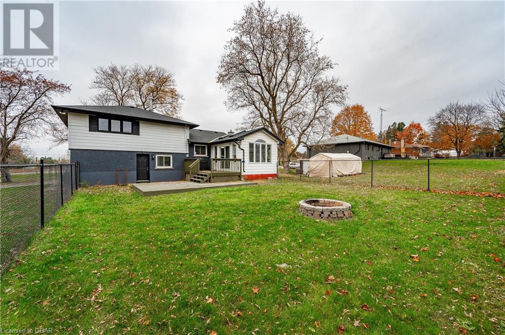 5485 Highway 6 N