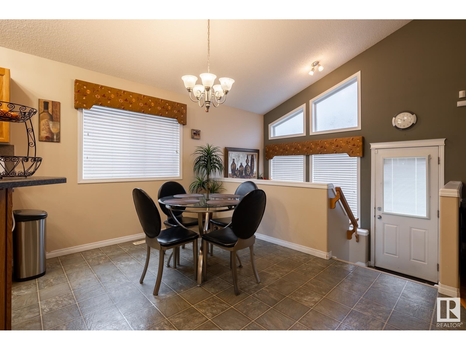 16008 48 St Nw, Edmonton, Alberta  T5Y 0C3 - Photo 10 - E4413357