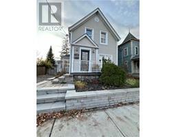 430 SYDNEY STREET, Cornwall, Ontario