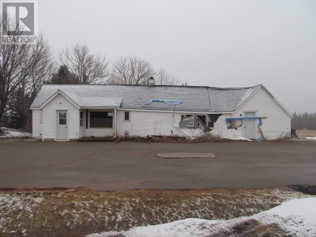 3933 Fort Augustus Road, Fort Augustus, Prince Edward Island  C1B 2S3 - Photo 2 - 202426426