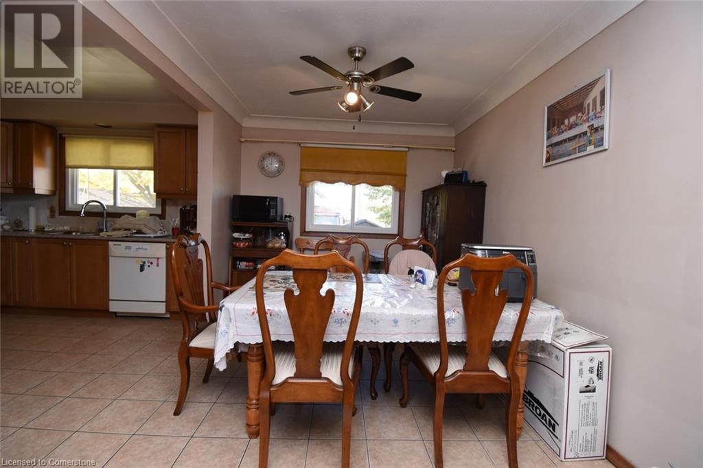 152 West 4th Street, Hamilton, Ontario  L9C 3N2 - Photo 7 - 40669896