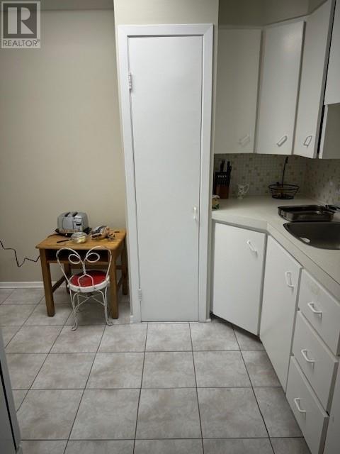 246 Cambridge Avenue, Iroquois Falls, Ontario  P0K 1E0 - Photo 2 - 2119864