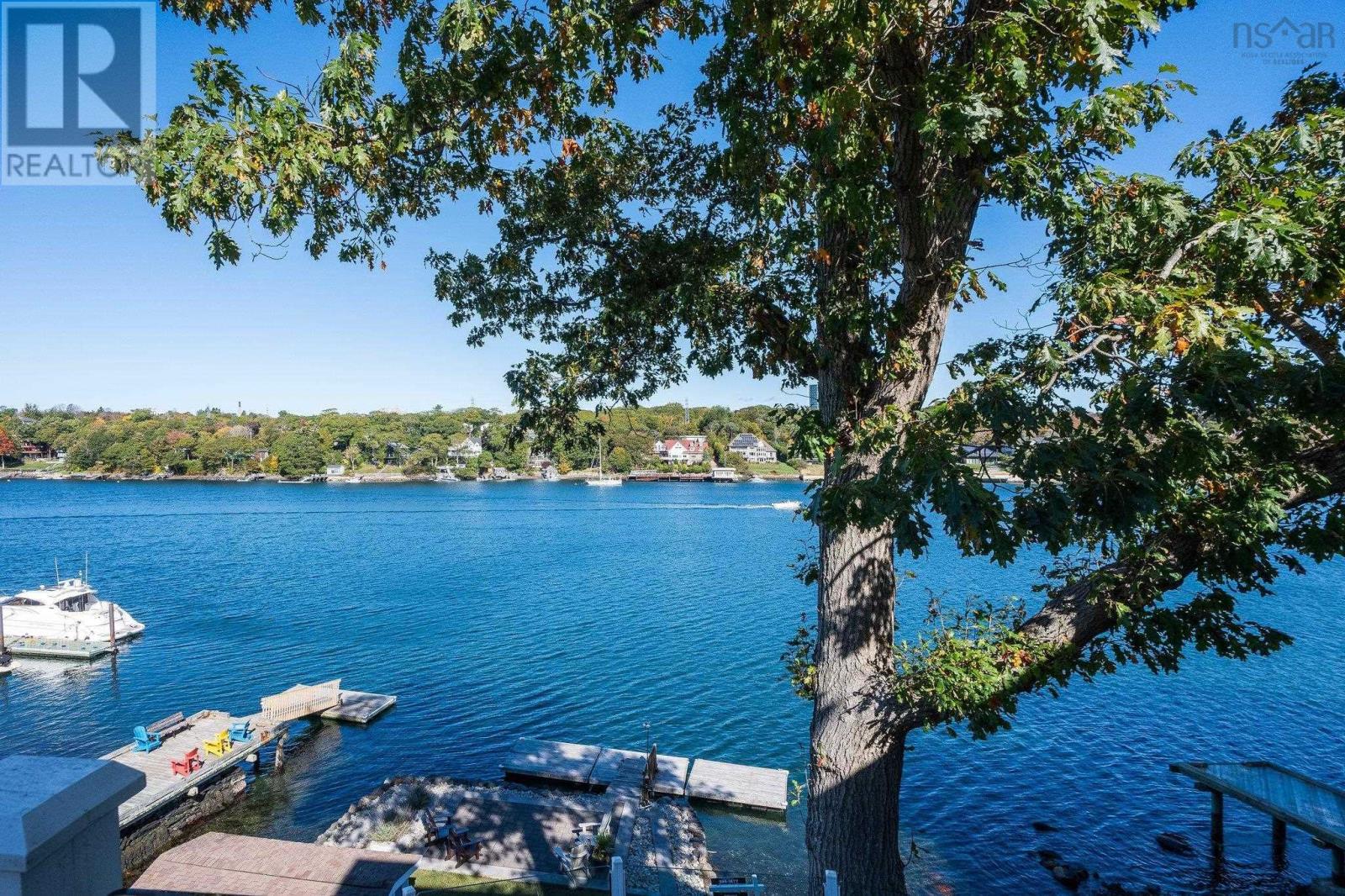 9 Boulderwood Road, Halifax, Nova Scotia  B3P 2J3 - Photo 2 - 202424149