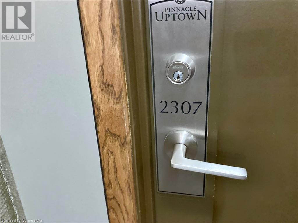 75 Eglinton Avenue W Unit# 2307, Mississauga, Ontario  L5R 0E5 - Photo 9 - 40672744