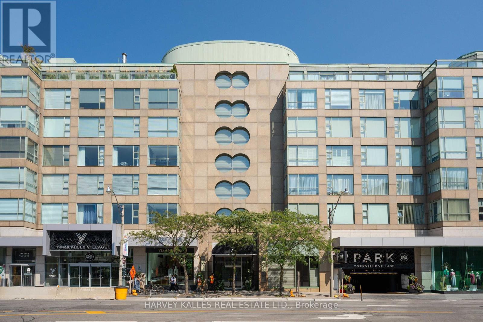 506 - 77 AVENUE ROAD, Toronto, Ontario