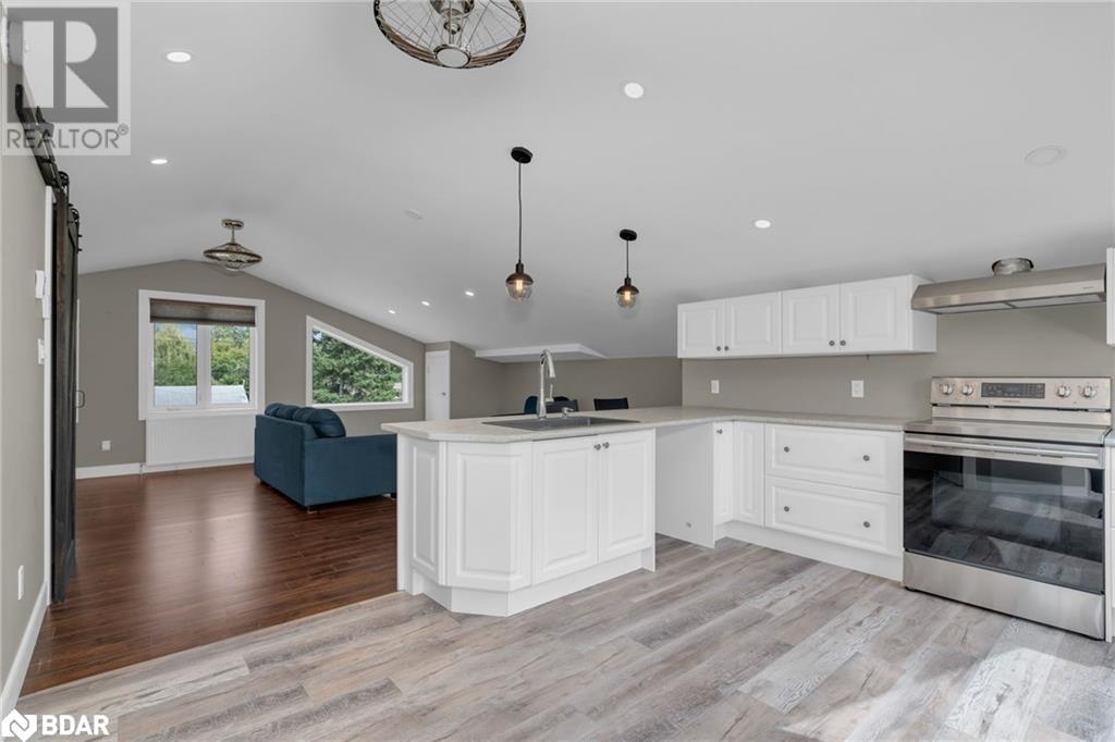 938 Corner Avenue, Lefroy, Ontario  L0L 1W0 - Photo 15 - 40676554