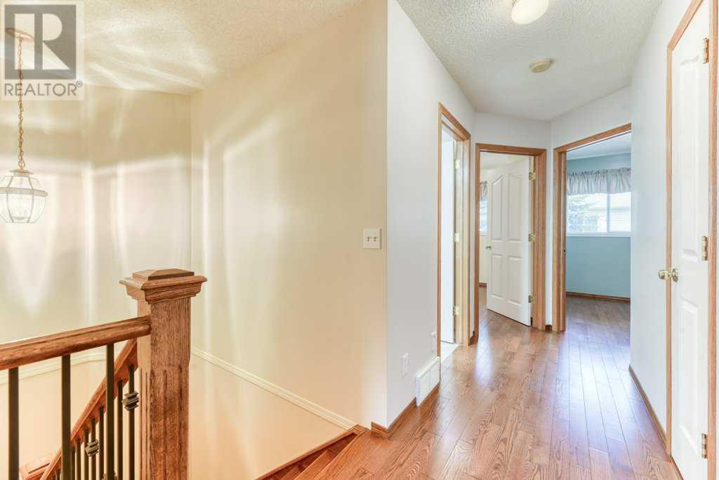 338 Mt Douglas Manor Se, Calgary, Alberta  T2Z 3C8 - Photo 13 - A2173684