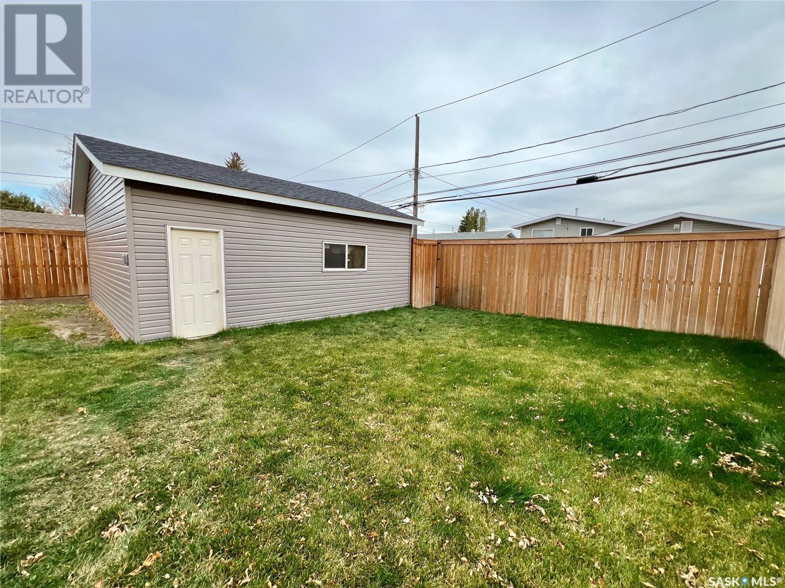 621 Central Avenue S, Swift Current, Saskatchewan  S9H 3G7 - Photo 44 - SK986135