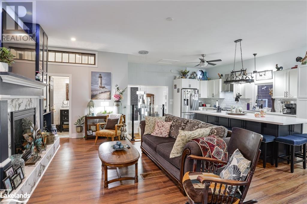 445 Peter Street N, Orillia, Ontario  L3V 5A6 - Photo 12 - S10439818