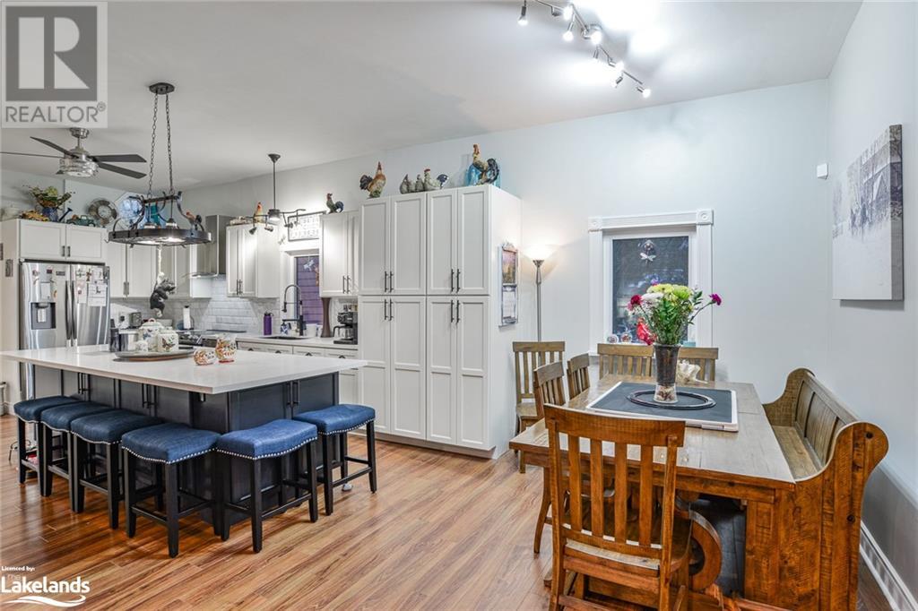 445 Peter Street N, Orillia, Ontario  L3V 5A6 - Photo 13 - S10439818