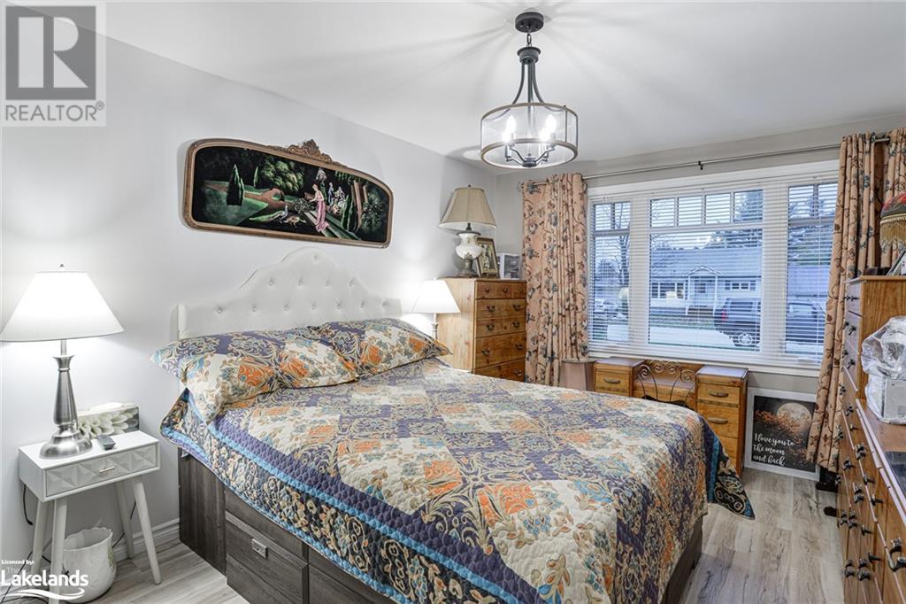 445 Peter Street N, Orillia, Ontario  L3V 5A6 - Photo 17 - S10439818