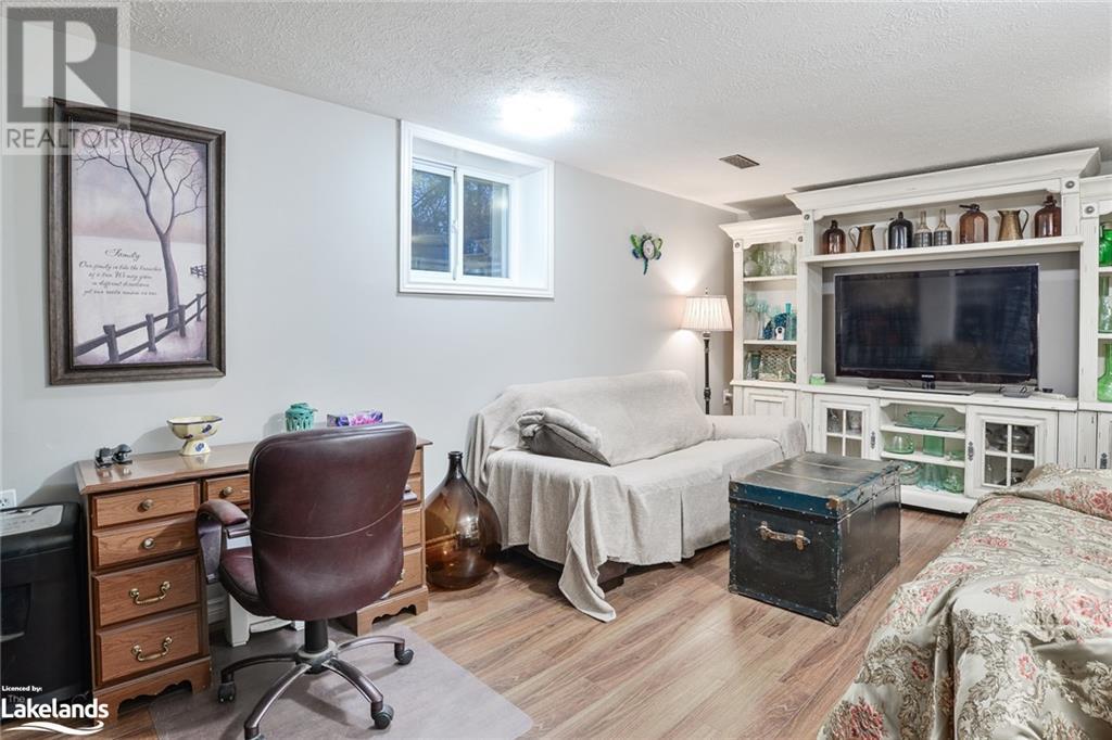 445 Peter Street N, Orillia, Ontario  L3V 5A6 - Photo 20 - S10439818