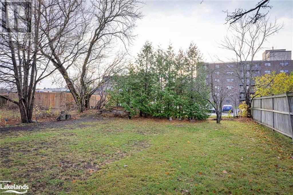 445 Peter Street N, Orillia, Ontario  L3V 5A6 - Photo 5 - S10439818