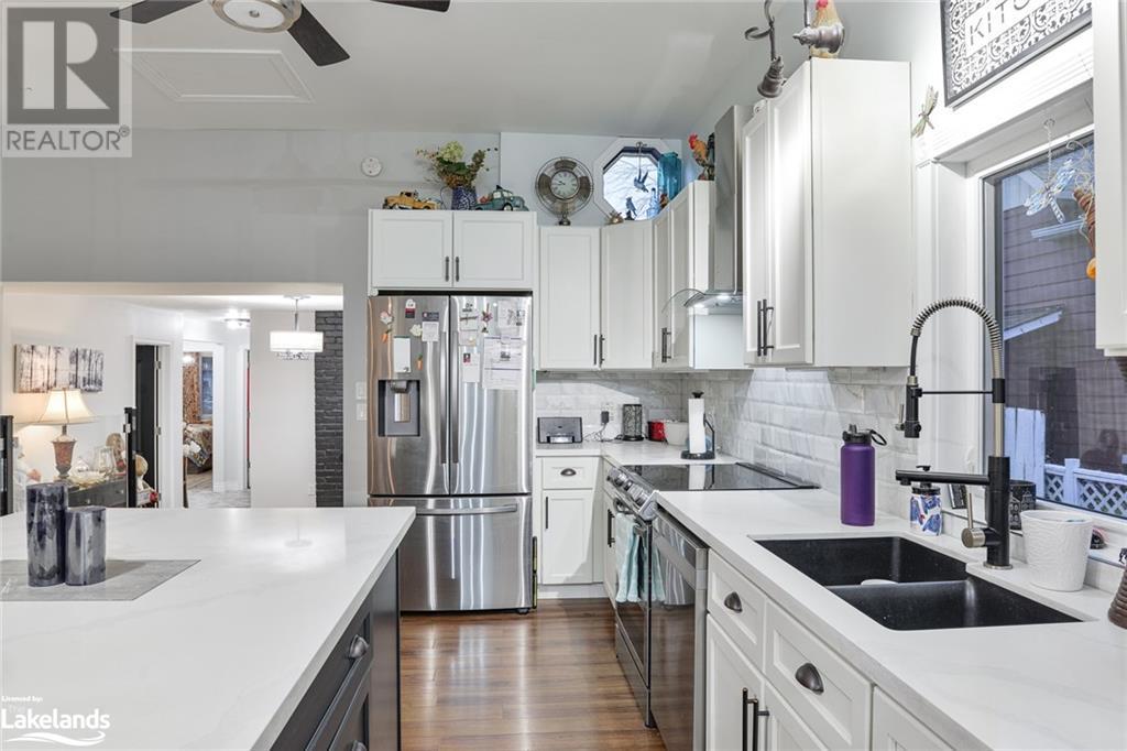 445 Peter Street N, Orillia, Ontario  L3V 5A6 - Photo 9 - S10439818